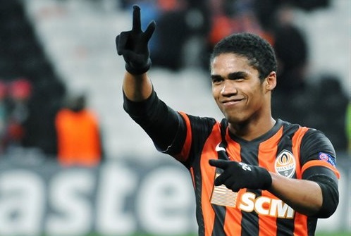 douglas costa
